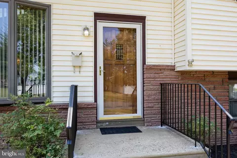 Entry Way - 160 Ashbrook Rd, Cherry Hill, NJ 08034 photo 1 of 3