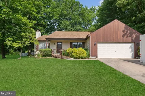 705 Fulton St, Cherry Hill, NJ 08002