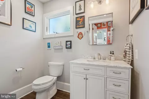 Bath - 22 W Summit Ave, Haddonfield, NJ 08033 photo 1 of 2