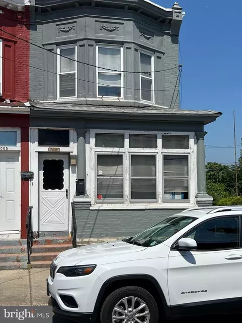 1007 N 6th St, Camden, NJ 08102