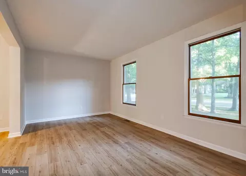 2 Whiting St, Berlin, NJ 08009 photo 2