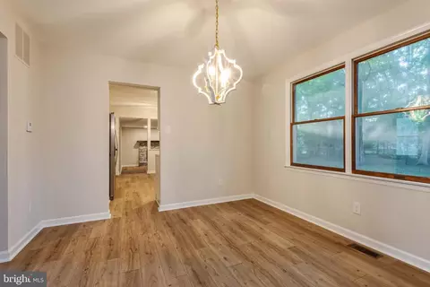 2 Whiting St, Berlin, NJ 08009 photo 5