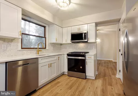 2 Whiting St, Berlin, NJ 08009 photo 10