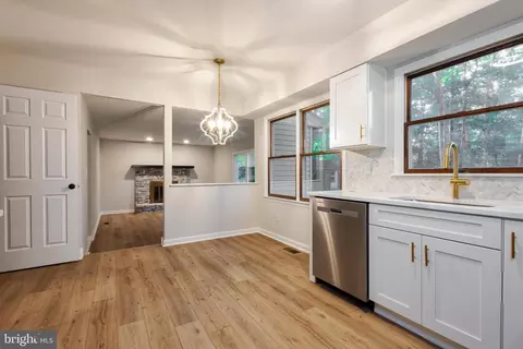 2 Whiting St, Berlin, NJ 08009 photo 7