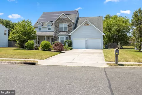 41 Sassafras Dr, Sicklerville, NJ 08081