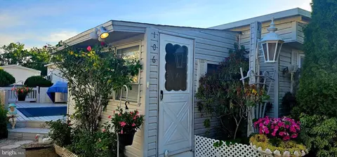 1405 Farrell Ave #106, Cherry Hill, NJ 08002