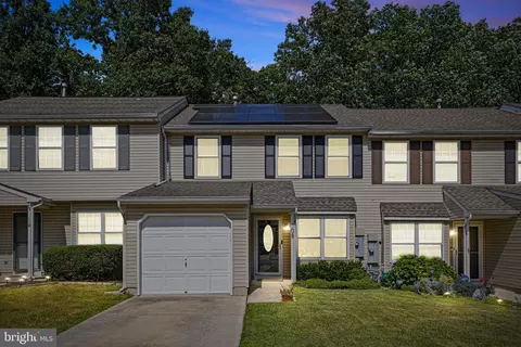 108 Crosley Dr, Atco, NJ 08004