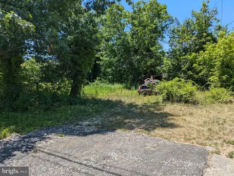 60 Hazel Ln, Pine Hill, NJ 08021 photo 2
