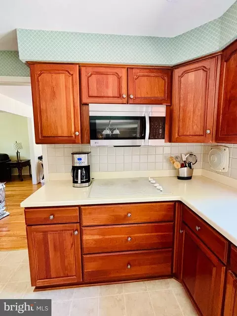 Kitchen - 3 Ramsgate Rd, Cherry Hill, NJ 08003 photo 3 of 5