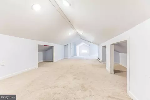 Entry Way - 139 E Pine St, Audubon, NJ 08106 photo 9 of 12