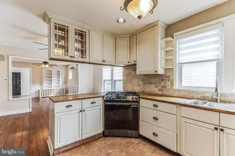 Kitchen - 139 E Pine St, Audubon, NJ 08106 photo 2 of 2