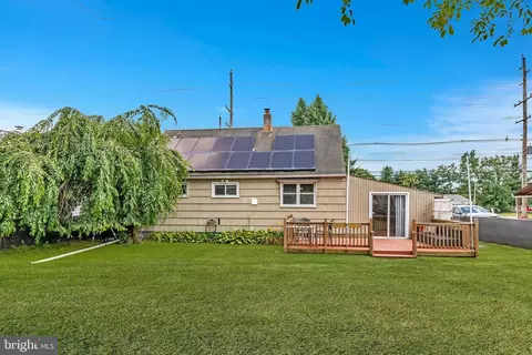Exterior - 139 Evesham Rd, Runnemede, NJ 08078 photo 1 of 1