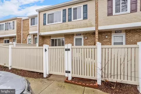1137 Thackary Ct, Voorhees, NJ 08043