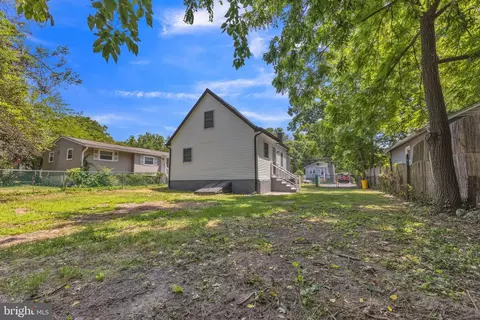 Exterior - 41 Wilson Rd, Clementon, NJ 08021 photo 5 of 7