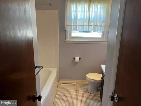 Bath - 1012 Turnerville Rd, Pine Hill, NJ 08021 photo 1 of 1