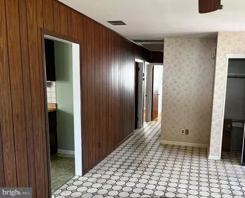 Entry Way - 1012 Turnerville Rd, Pine Hill, NJ 08021 photo 1 of 2