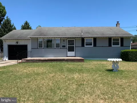 1012 Turnerville Rd, Pine Hill, NJ 08021