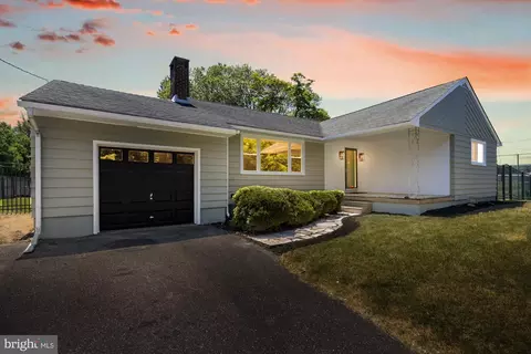 1560 Blackwood, Blackwood, NJ 08012