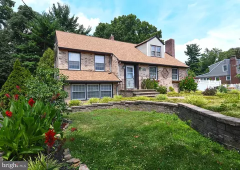 1501 Prospect Ridge Blvd, Haddon Heights, NJ 08035