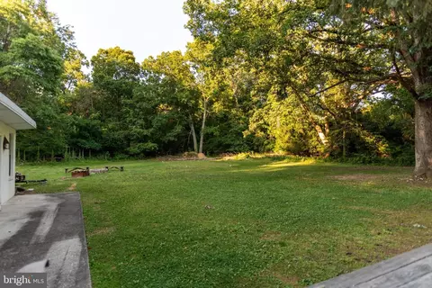 Exterior - 620 Johnson Rd, Sicklerville, NJ 08081 photo 3 of 3