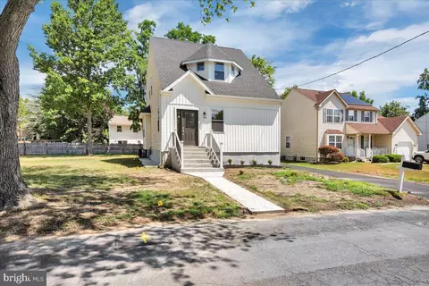 14 E 3rd Ave, Cherry Hill, NJ 08003