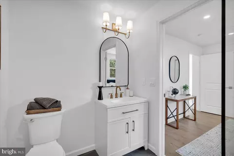 Entry Way - 14 E 3rd Ave, Cherry Hill, NJ 08003 photo 3 of 3
