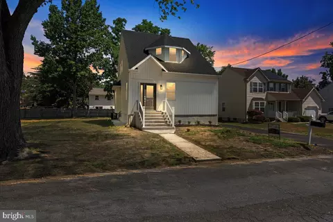 Exterior - 14 E 3rd Ave, Cherry Hill, NJ 08003 photo 3 of 6