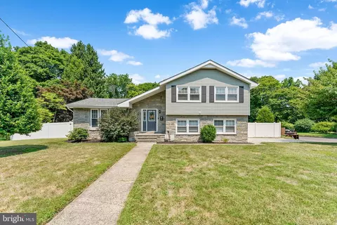 31 Haines Ave, Berlin, NJ 08009
