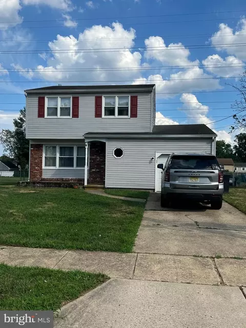 8460 Wyndam Rd, Pennsauken, NJ 08109