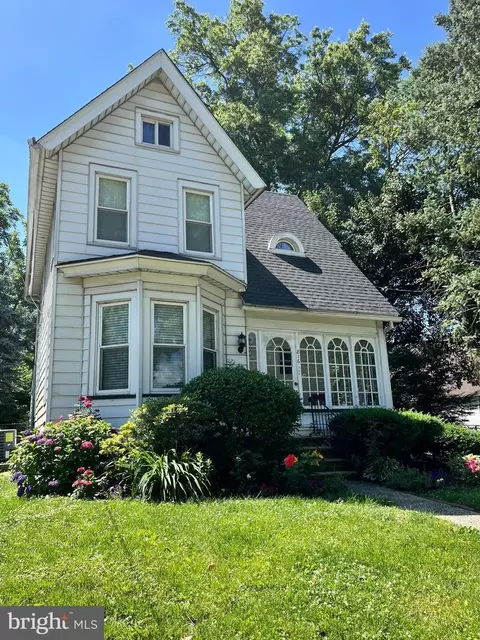 816 Grant Ave, Collingswood, NJ 08107