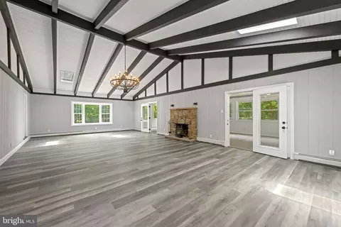 1237 New Brooklyn Rd, Sicklerville, NJ 08081
