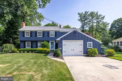 110 Pearlcroft Rd, Cherry Hill, NJ 08034