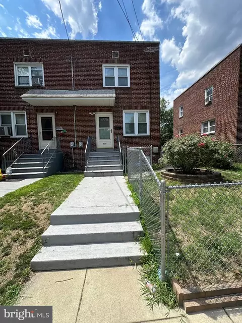 329 Cooper Ave, Woodlynne, NJ 08107