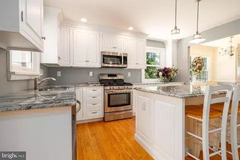 744 Cedar Ave, Haddonfield, NJ 08033 photo 3