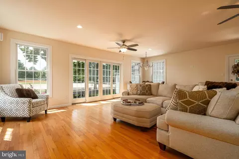 744 Cedar Ave, Haddonfield, NJ 08033 photo 4