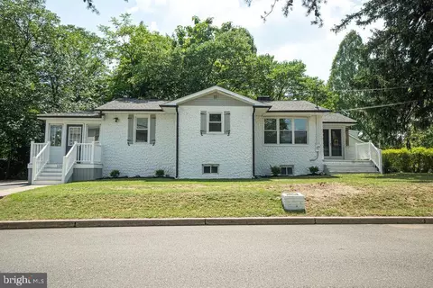 130 Mouldy Rd, Lawnside, NJ 08045