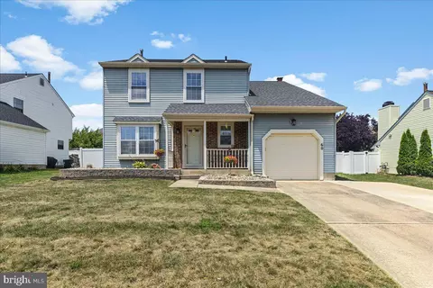 60 Stone Hollow Dr, Sicklerville, NJ 08081