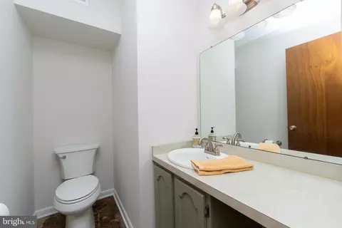 52 Georgetown Rd, Lindenwold, NJ 08021 photo 4