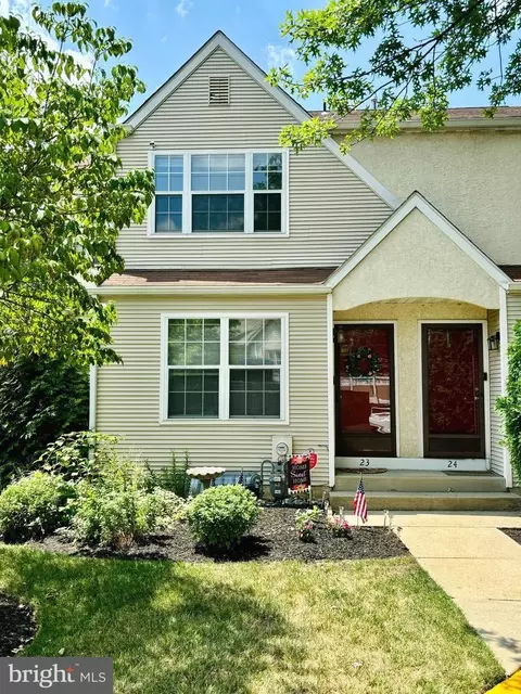 111 E Beechwood Ave #23, Oaklyn, NJ 08107