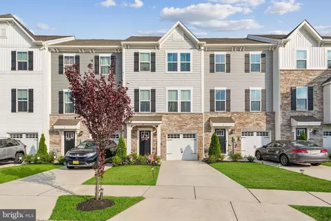 63 Kohlmyer Dr, Pennsauken, NJ 08110