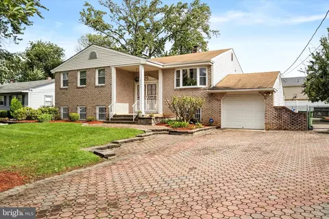 3024 Chapel Ave W, Cherry Hill, NJ 08002