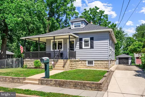24 Cornell Ave, Gloucester City, NJ 08030
