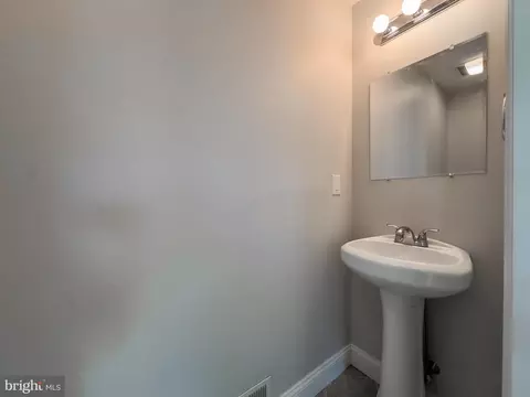 Bath - 116 10th Ave, Glendora, NJ 08029 photo 7 of 7