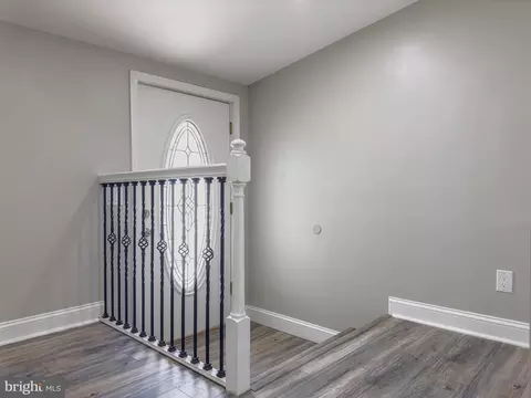 Entry Way - 116 10th Ave, Glendora, NJ 08029 photo 1 of 3