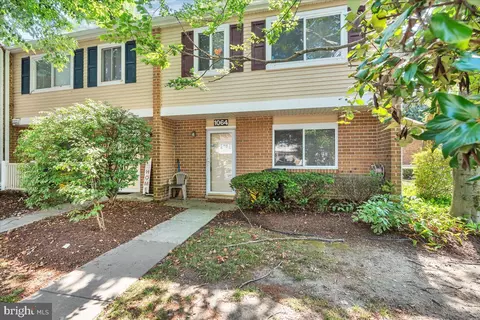1064 Pendleton Ct, Voorhees, NJ 08043