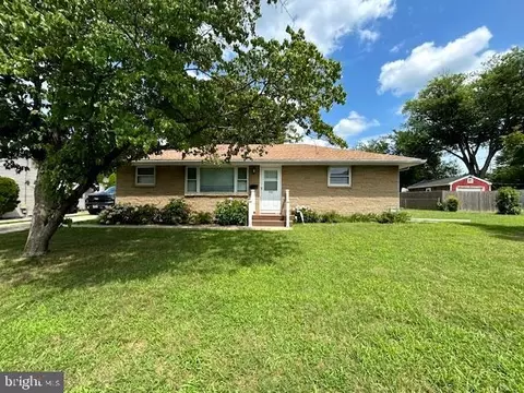 111 Ellis Ave, Berlin, NJ 08009