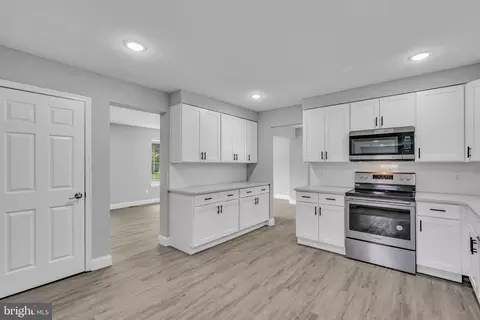 1 Devonshire Ct, Sicklerville, NJ 08081 photo 24
