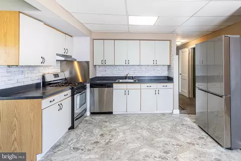 1101 Center Ave, Bellmawr, NJ 08031