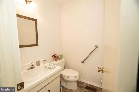 Other - 41 Jefferson Dr, Clementon, NJ 08021 photo 5 of 9