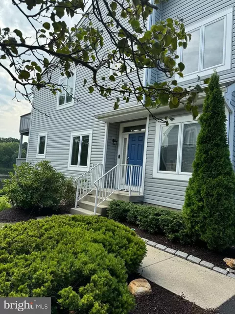 1501 Champlain Dr, Voorhees, NJ 08043